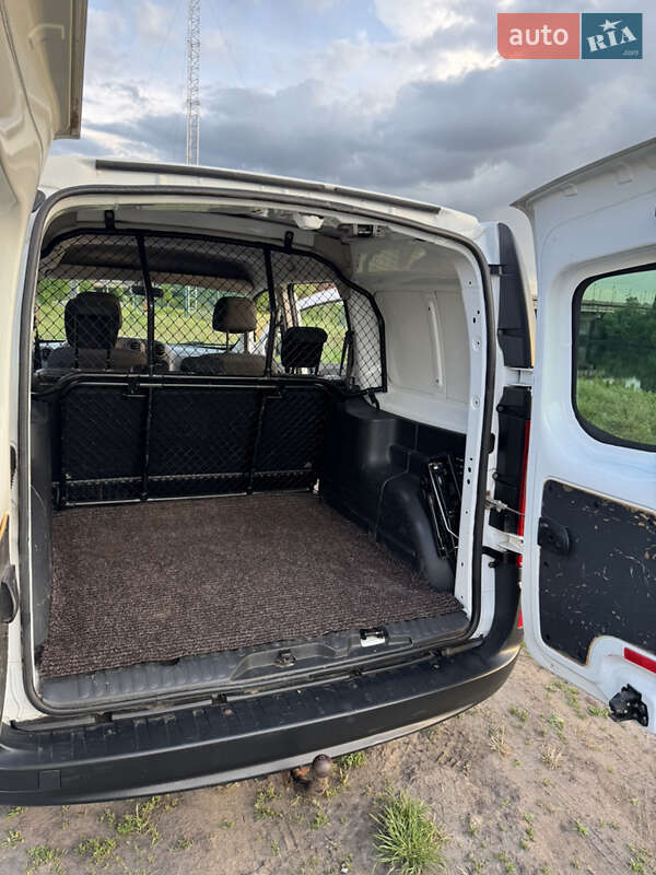 Мінівен Mercedes-Benz Citan 2015 в Києві фото 22 Мінівен Mercedes-Benz Citan 2015 в Києві