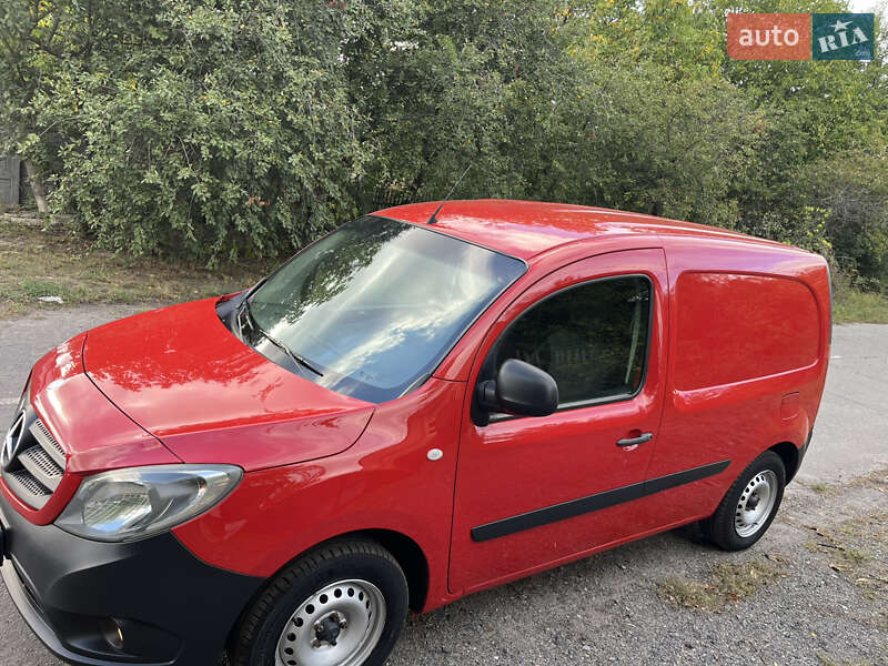 Грузовой фургон Mercedes-Benz Citan 2013 в Хороле