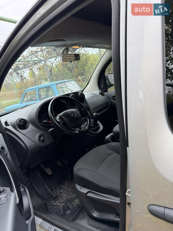 Минивэн Mercedes-Benz Citan 2013 в Днепре