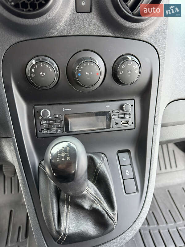 Минивэн Mercedes-Benz Citan 2013 в Киеве фото 20 Минивэн Mercedes-Benz Citan 2013 в Киеве