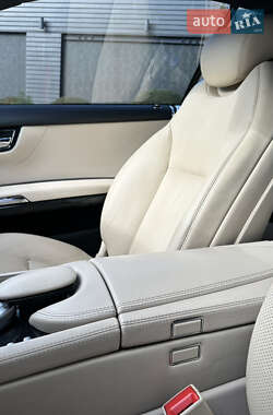 Купе Mercedes-Benz CL-Class 2010 в 