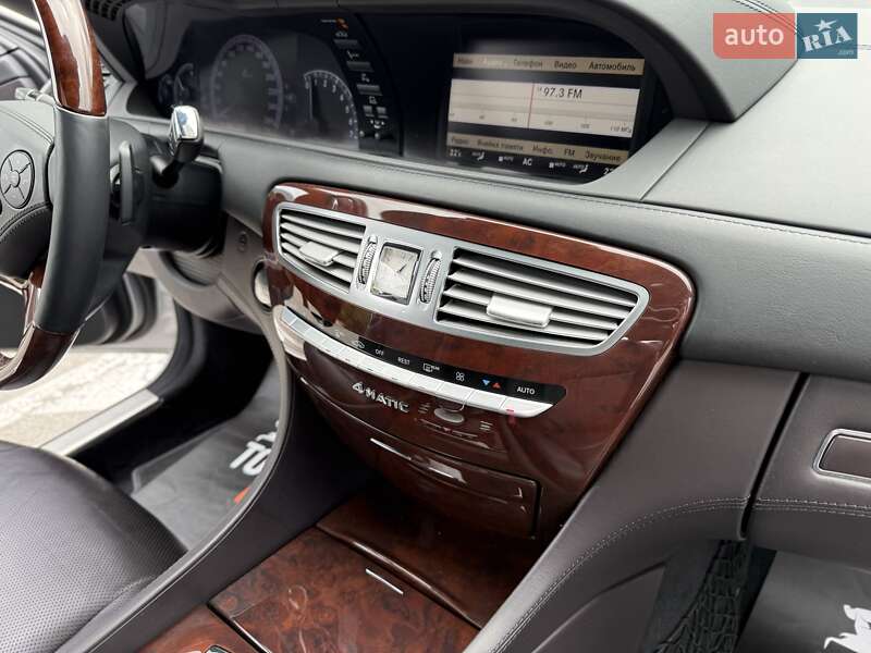 Купе Mercedes-Benz CL-Class 2011 в Києві