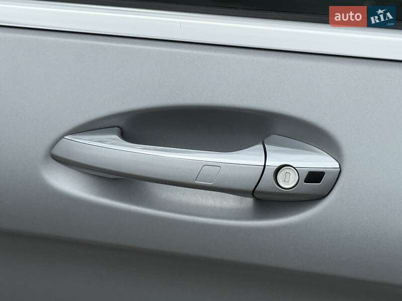 Купе Mercedes-Benz CL-Class 2011 в Києві