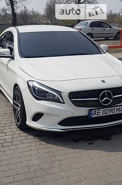 Седан Mercedes-Benz CLA 250 2018 в Новомосковске