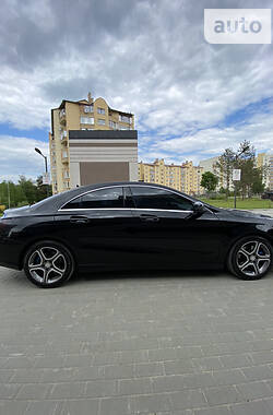 Седан Mercedes-Benz CLA-Class 2013 в Новояворівську