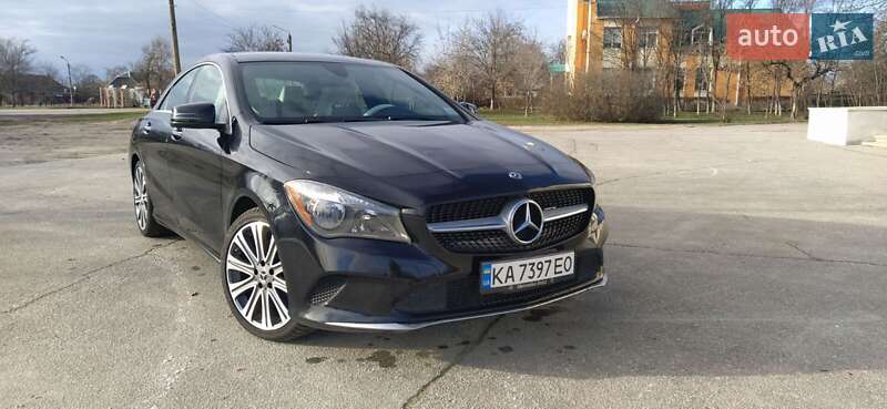 Седан Mercedes-Benz CLA-Class 2018 в Запорожье