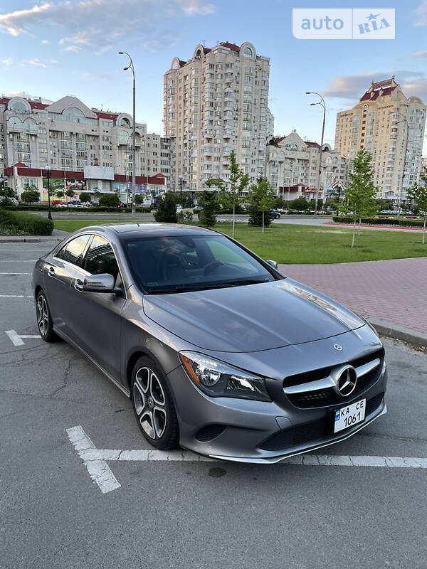 Седан Mercedes-Benz CLA-Class 2017 в Киеве