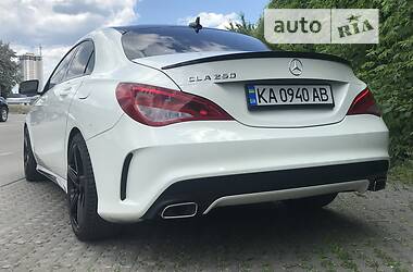 Седан Mercedes-Benz CLA-Class 2016 в Києві