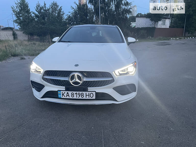 Седан Mercedes-Benz CLA-Class 2019 в Киеве