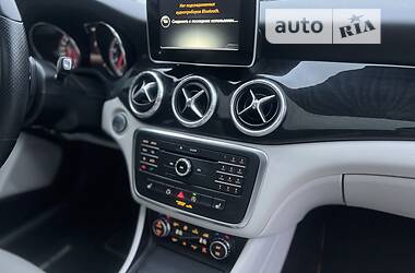 Седан Mercedes-Benz CLA-Class 2015 в Рівному