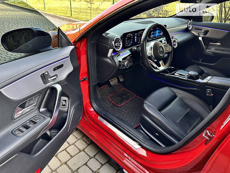Седан Mercedes-Benz CLA-Class 2019 в Львове