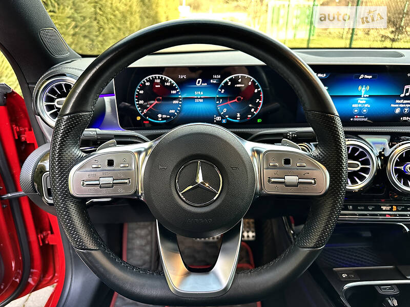 Седан Mercedes-Benz CLA-Class 2019 в Львове