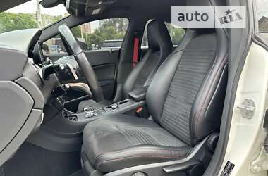 Седан Mercedes-Benz CLA-Class 2015 в 