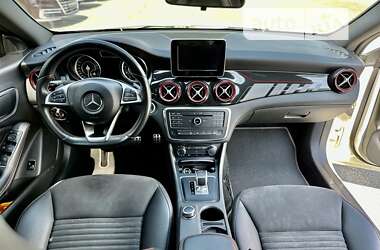 Седан Mercedes-Benz CLA-Class 2015 в 