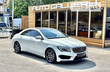 Седан Mercedes-Benz CLA-Class 2015 в 