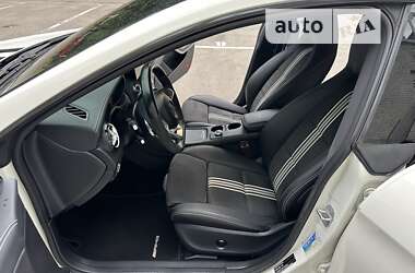 Седан Mercedes-Benz CLA-Class 2017 в 