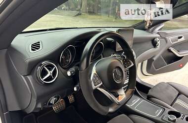 Седан Mercedes-Benz CLA-Class 2017 в 
