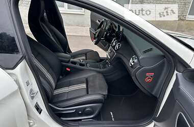 Седан Mercedes-Benz CLA-Class 2017 в 