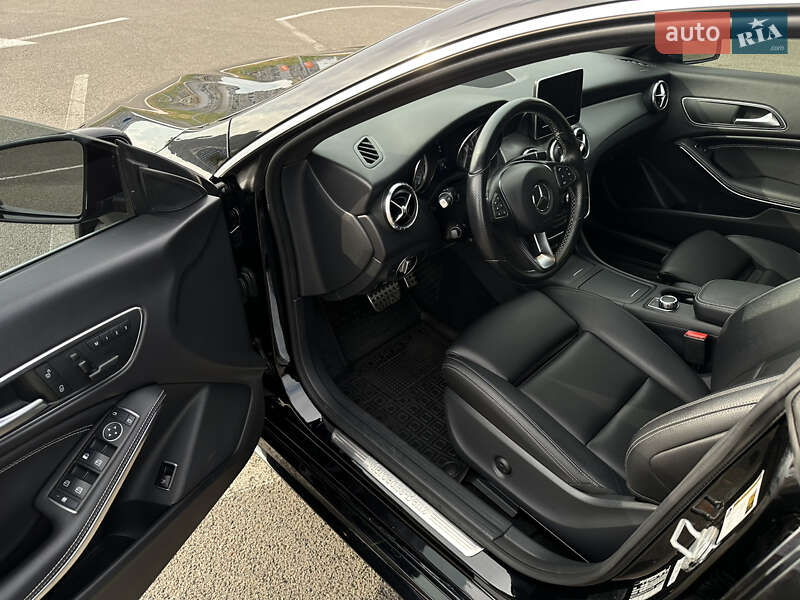 Седан Mercedes-Benz CLA-Class 2015 в Києві
