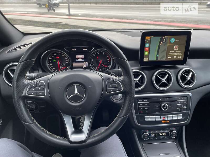 Седан Mercedes-Benz CLA-Class 2017 в Киеве фото 16 Седан Mercedes-Benz CLA-Class 2017 в Киеве