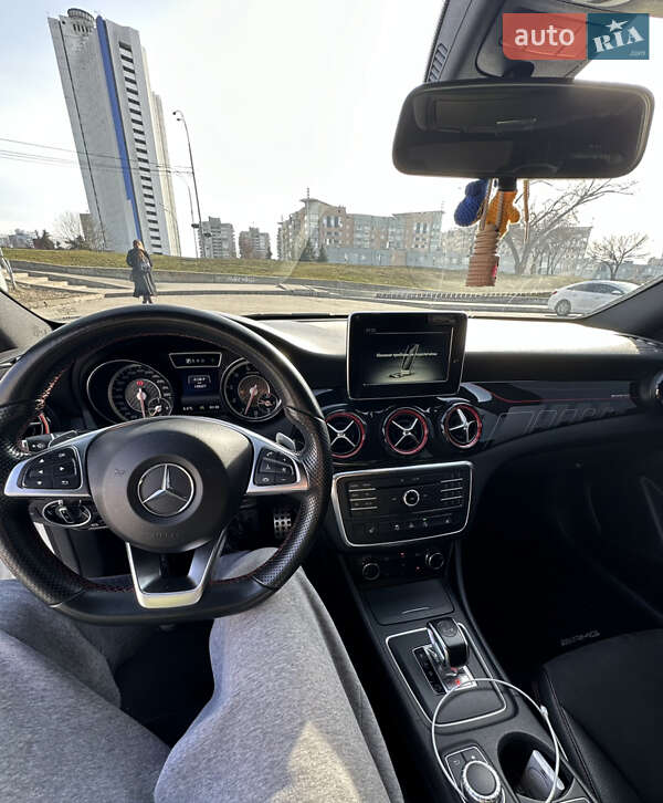 Седан Mercedes-Benz CLA-Class 2015 в Киеве