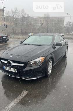 Седан Mercedes-Benz CLA-Class 2018 в Киеве