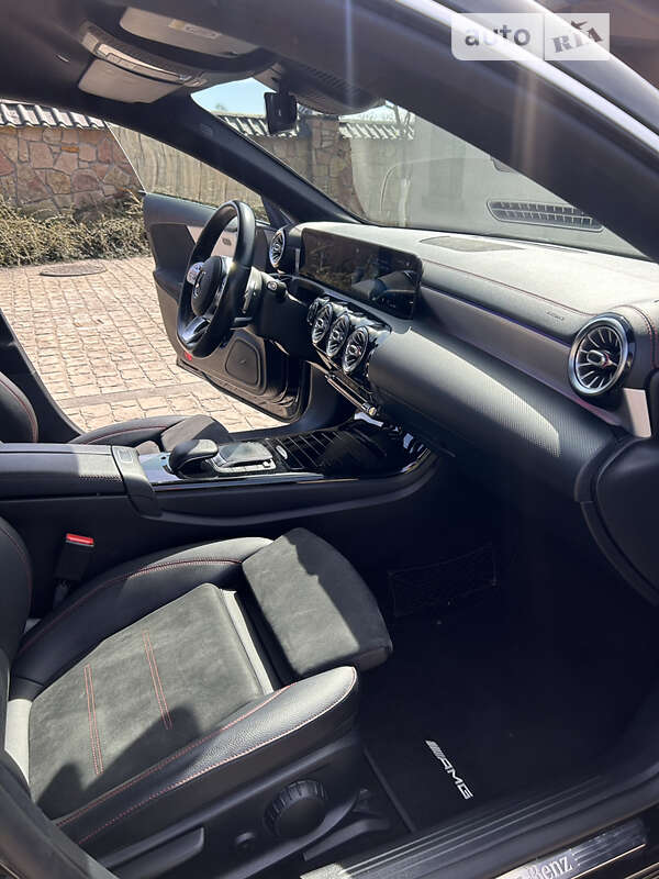 Седан Mercedes-Benz CLA-Class 2020 в Львові