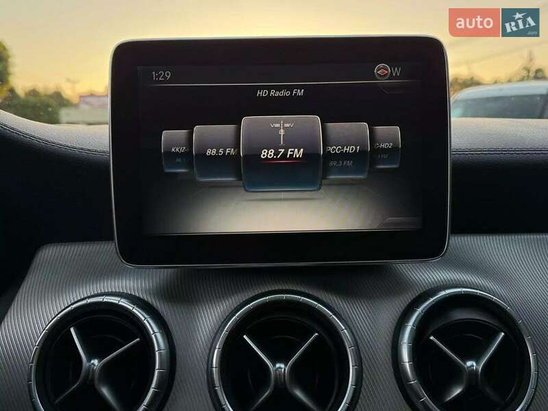 Седан Mercedes-Benz CLA-Class 2016 в Львове фото 15 Седан Mercedes-Benz CLA-Class 2016 в Львове