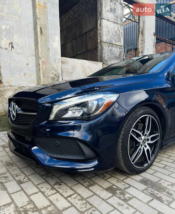 Седан Mercedes-Benz CLA-Class 2017 в Львове