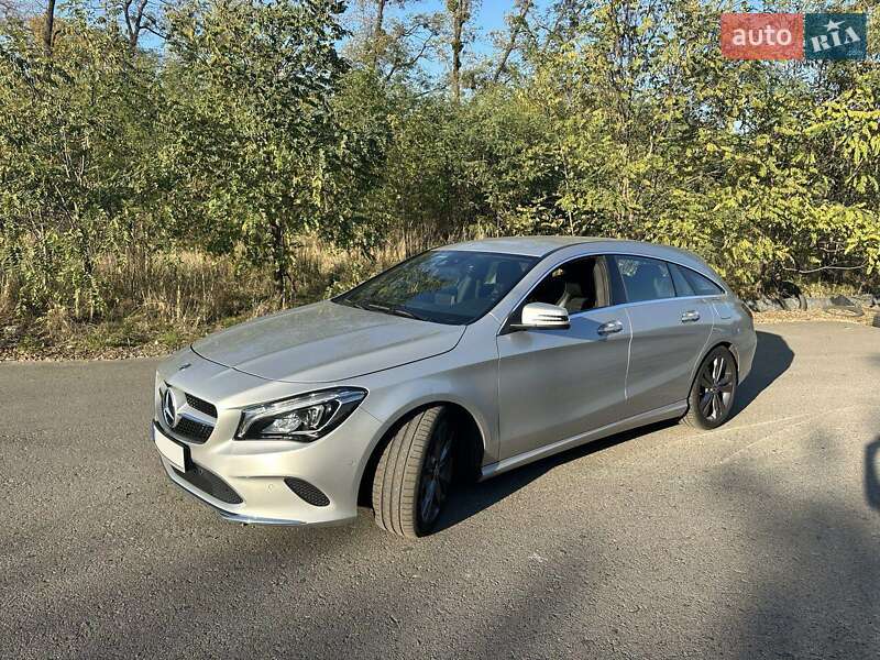 Универсал Mercedes-Benz CLA-Class 2018 в Киеве фото 23 Универсал Mercedes-Benz CLA-Class 2018 в Киеве