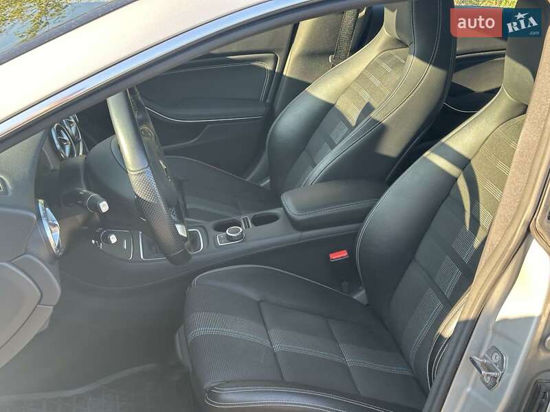 Универсал Mercedes-Benz CLA-Class 2018 в Киеве фото 27 Универсал Mercedes-Benz CLA-Class 2018 в Киеве