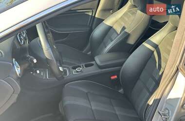 Универсал Mercedes-Benz CLA-Class 2018 в 
