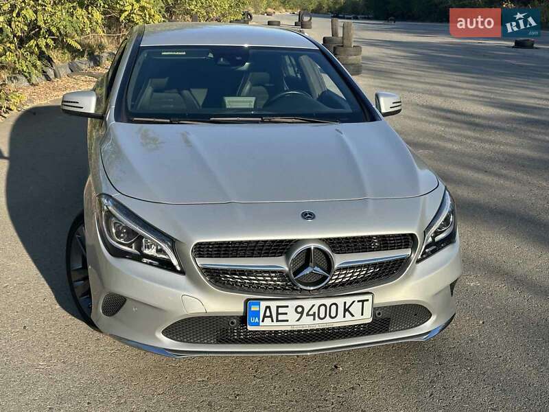 Универсал Mercedes-Benz CLA-Class 2018 в Киеве фото 7 Универсал Mercedes-Benz CLA-Class 2018 в Киеве