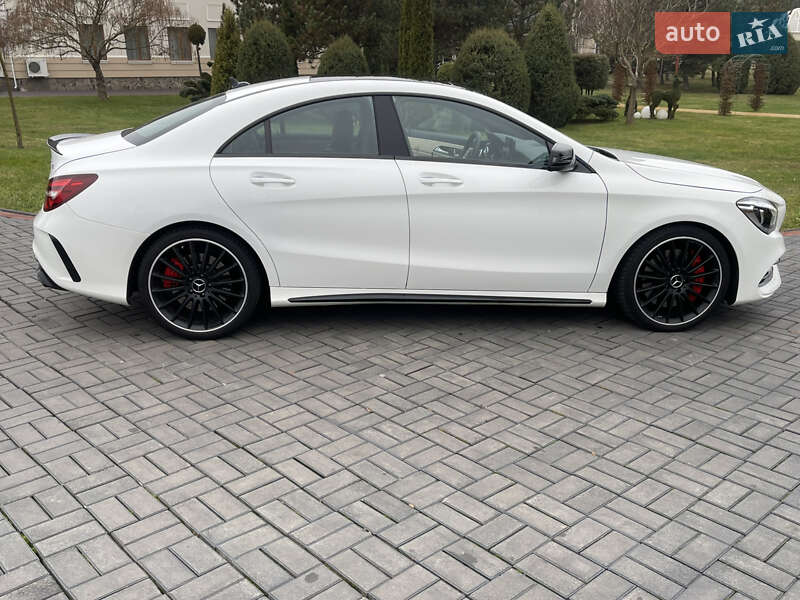 Седан Mercedes-Benz CLA-Class 2018 в Луцке