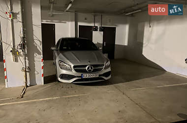 Седан Mercedes-Benz CLA-Class 2017 в 