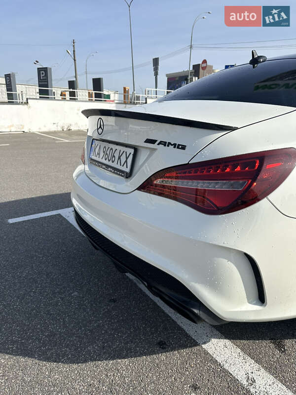 Седан Mercedes-Benz CLA-Class 2015 в Киеве