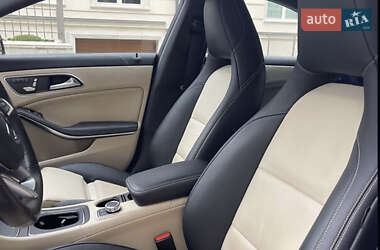 Седан Mercedes-Benz CLA-Class 2016 в 