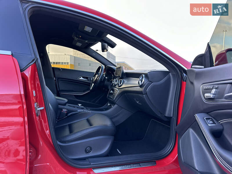 Седан Mercedes-Benz CLA-Class 2014 в Запоріжжі