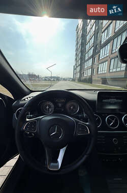 Седан Mercedes-Benz CLA-Class 2015 в 