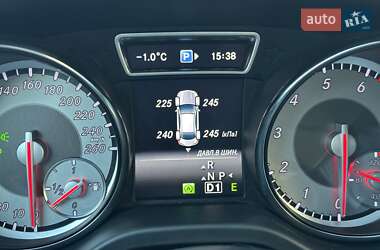 Седан Mercedes-Benz CLA-Class 2015 в 
