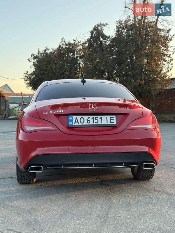 Седан Mercedes-Benz CLA-Class 2015 в Ужгороді