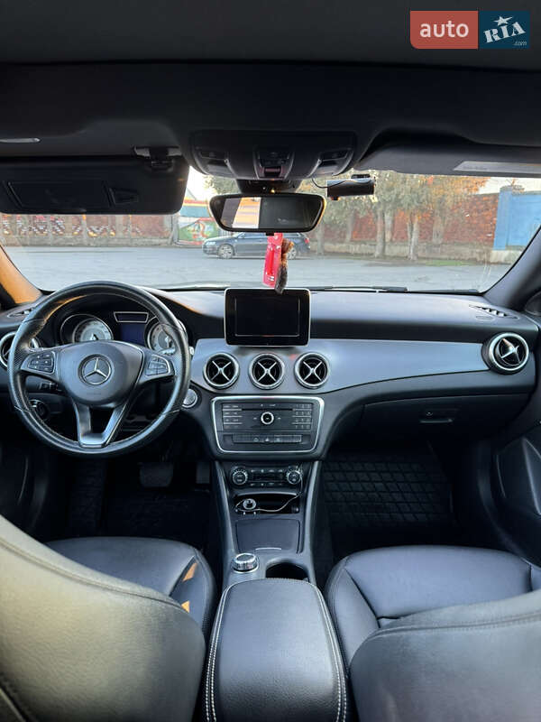 Седан Mercedes-Benz CLA-Class 2015 в Ужгороді