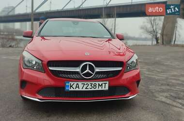 Седан Mercedes-Benz CLA-Class 2018 в 