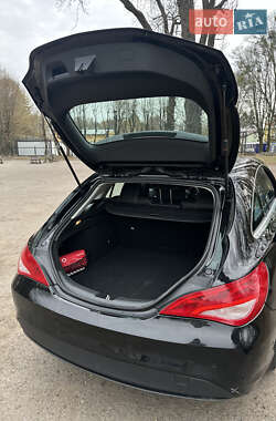 Универсал Mercedes-Benz CLA-Class 2017 в 