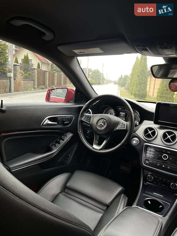 Седан Mercedes-Benz CLA-Class 2016 в Львове