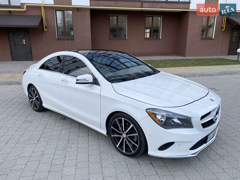 Седан Mercedes-Benz CLA-Class 2018 в 
