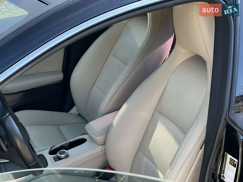 Седан Mercedes-Benz CLA-Class 2014 в Києві