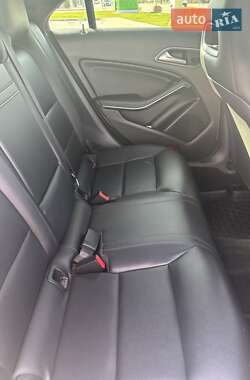 Седан Mercedes-Benz CLA-Class 2015 в 