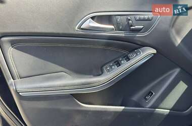 Седан Mercedes-Benz CLA-Class 2015 в 