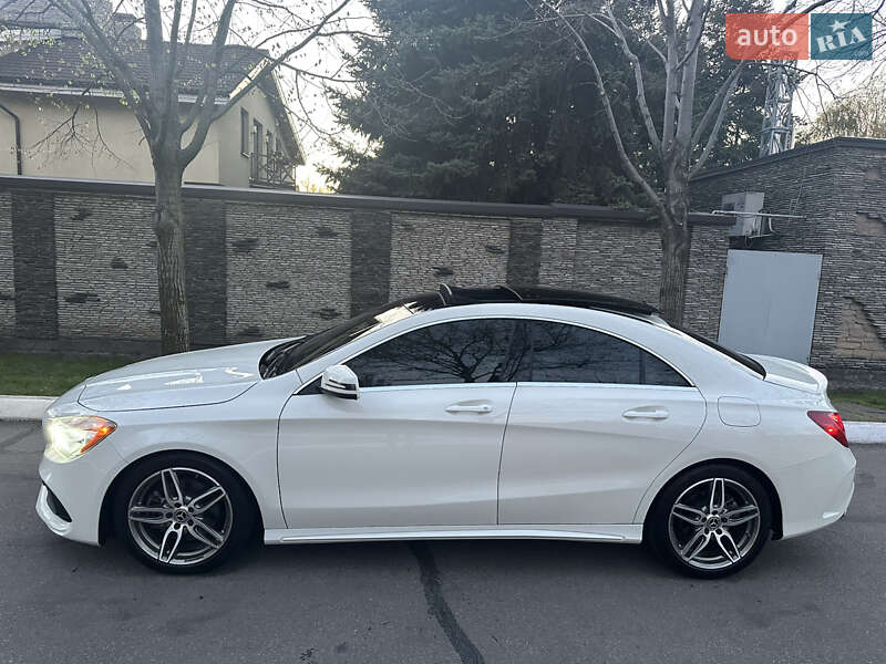 Седан Mercedes-Benz CLA-Class 2017 в Дніпрі